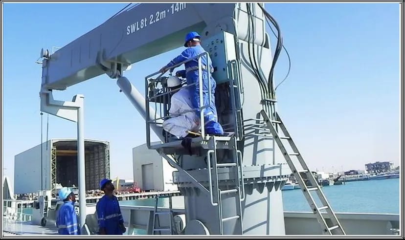 Hydraulic crane service